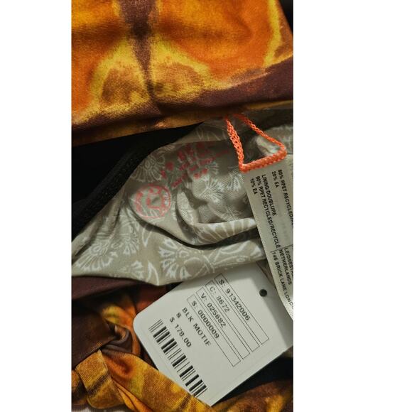 NWT Free People free-est Poppy One-Piece Swimsuit $178 SMALL Black TIE BACK - Picture 5 of 5